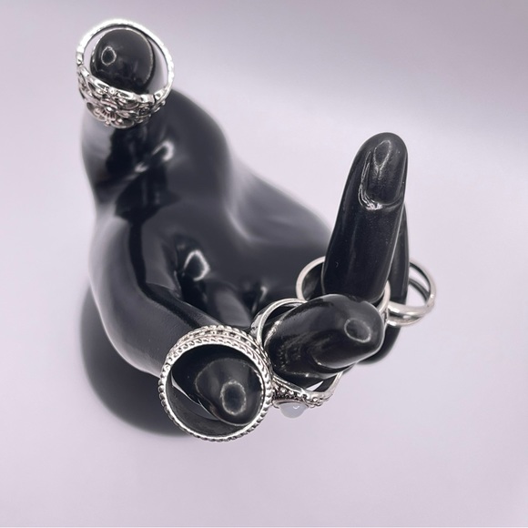 1 Variety Pack Of Silver Plated Boho Pinky Rings Sizes Varry - Picture 13 of 13